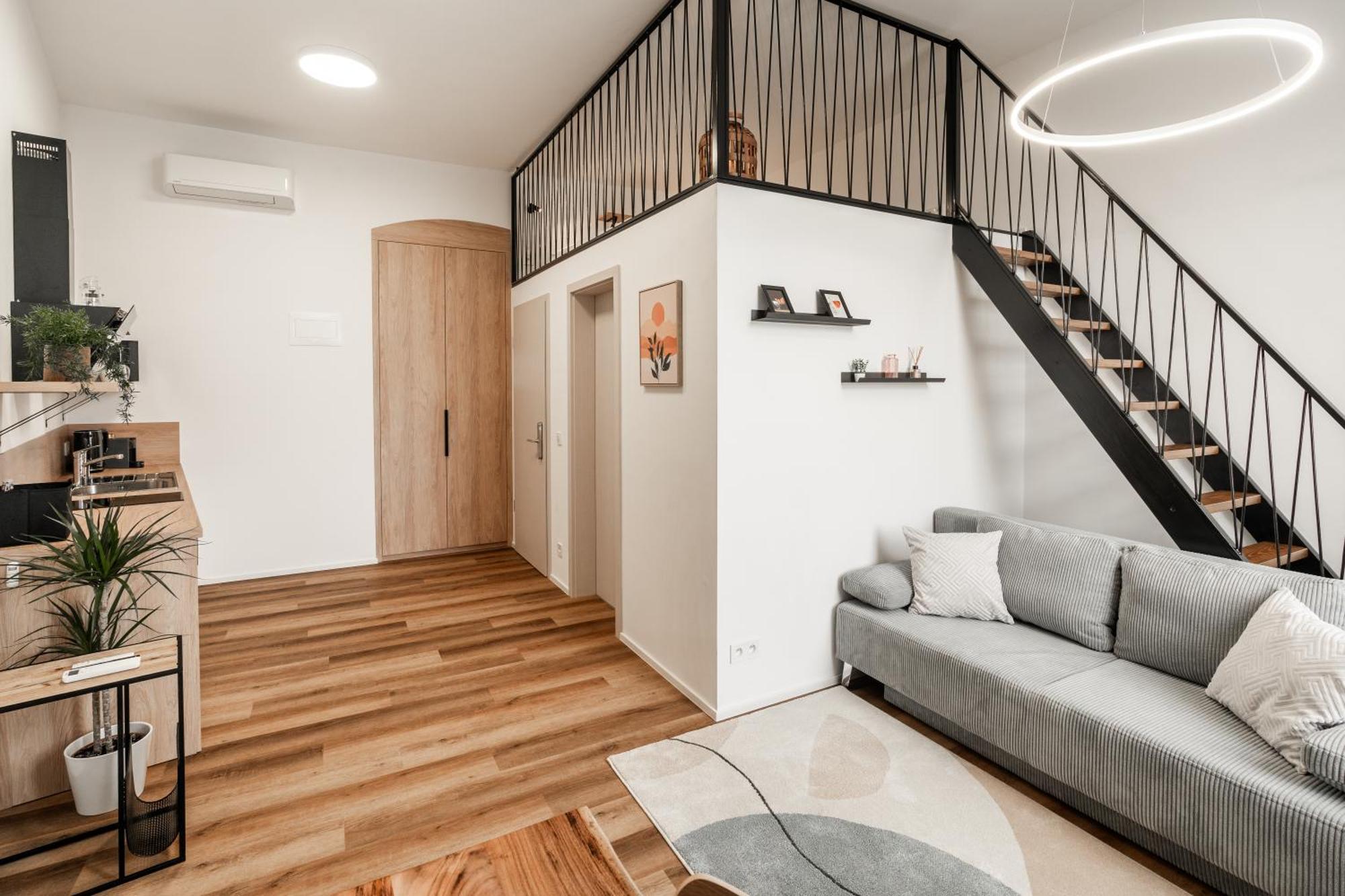 Internesto Brno Station Apartment Exterior photo