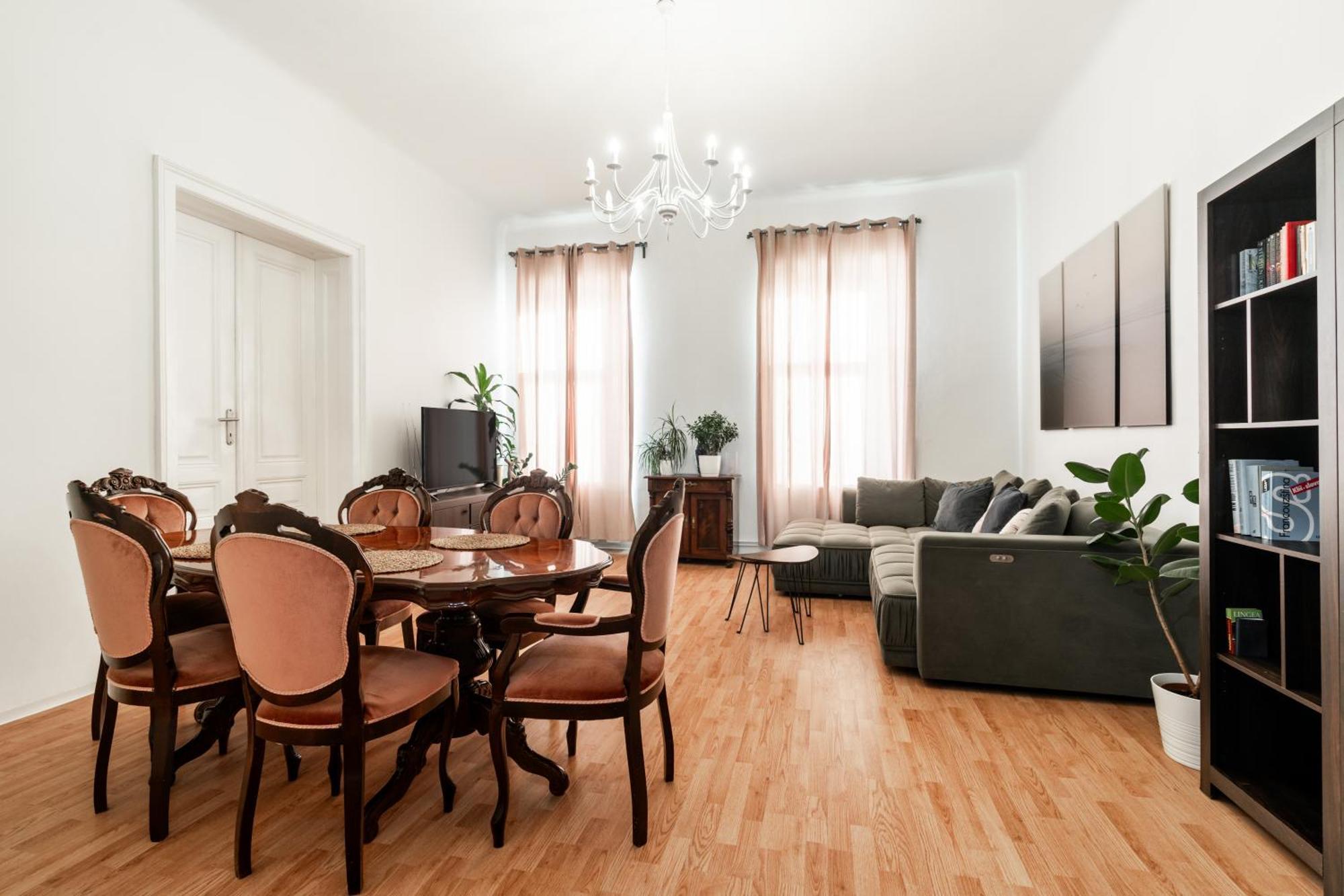 Internesto Brno Station Apartment Exterior photo